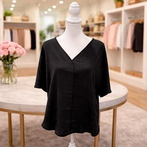 DKNY Black V-Neck Blouse Size Large NWT Lightweight Flowy Top